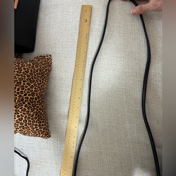 Vintage Coach Dinky Black Leather Crossbody Bag with hang tag - Picture 11 of 13